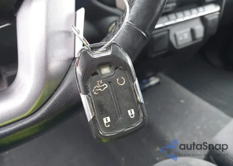 2021 GMC Sierra 1500 4Wd Short Box Elevation from USA, damaged, VIN 3GTU9CED3MG176496